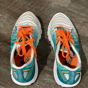 Saucony kinvara sneakers